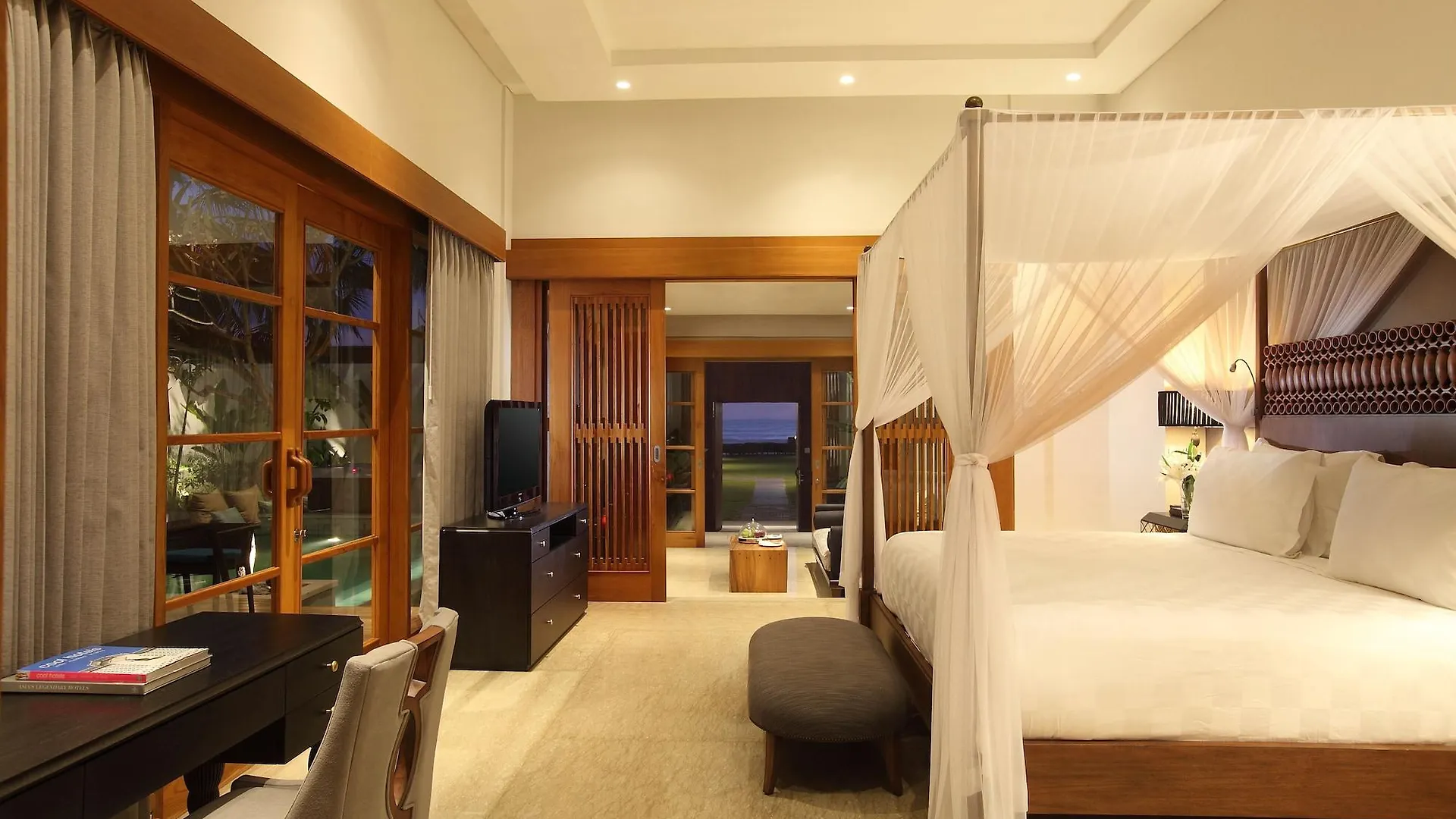 Villa The Samaya Seminyak  Indonesia